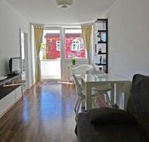 Vollmöbliertes Apartment nähe Glockenbachviertel mit Südbalkon - München Au-Haidhausen