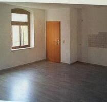 Ruhige 2 Raum-Wohnung im 2.OG - 310,00 EUR Kaltmiete, in Reichenbach im Vogtland (PLZ: 08468)