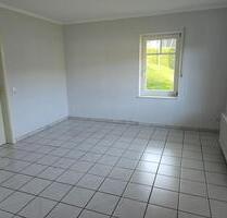 Helle Kellerwohnung mit Terrasse & separatem Eingang in Hoppecke - Brilon