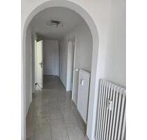 4 Zimmerwohnung in Singen - 1.200,00 EUR Kaltmiete, in Singen (Hohentwiel) (PLZ: 78224)