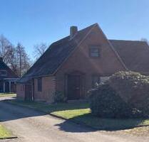 Einfamilienhaus mit Nebengebäude - Ihlienworth