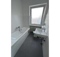 Frisch sanierte 2-Zimmer Wohnung in zentraler Lage in Helmstedt