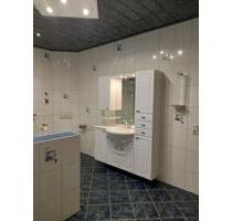 Helle, moderne Wohnung (96m²) mit Einbauküche, und Kaminofen - Kirchhundem