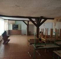 Hälfe 42m2: Archiv Lager Musik Raum:EG 84 qm Zufahrt vor der Tür - Dresden Cossebaude