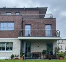 3-Zimmer-Wohnung mit Wasserblick und Kamin - Neustadt in Holstein