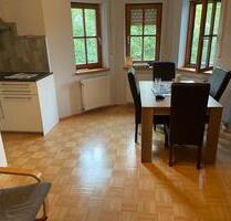 Helle 2,5 Zimmer-DGW mit EBK, Balkon und Stellplatz in Dollnstein