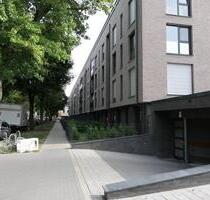 Moderne 2-Zimmer Wohnung mit Balkon, Aufzug & Stellplatz - Krefeld Benrad