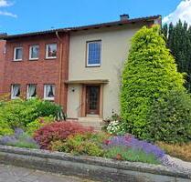 Êin- Zweifamilienhaus - 300.000,00 EUR Kaufpreis, ca.  150,00 m² in Ennigerloh (PLZ: 59320)