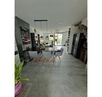 Modernes Reihenhaus mit Platz und Charme - Regensburg Brandlberg