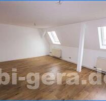 Dachgeschoss 3-Raum-Wohnung mit herrlichem Weitblick und Garten im Ostviertel zu vermieten - Gera Alt-Bieblach