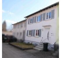Reihenmittelhaus in Trossingen - 1.450,00 EUR Kaltmiete, ca.  120,00 m² in Trossingen (PLZ: 78647)