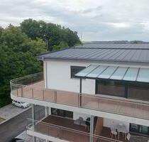 Erstbezug: Exklusive Penthouse Wohnung mit 4 Zimmern und Balkon - Ergolding