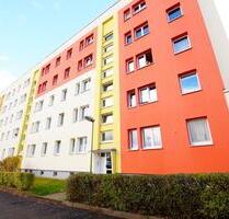 Familienwohnung: Helle 6-Raumwohnung - Pößneck