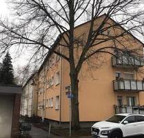 Ideal für Singles und Paare: Kleine 2-Zimmerwohnung - Frankfurt am Main Unterliederbach
