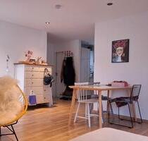 Wohnung + Dachterasse - 750,00 EUR Kaltmiete, ca.  50,00 m² in Mainz (PLZ: 55128) Bretzenheim