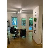 Geschmackvolle 4-Zimmer-Wohnung im EG und Souterrain - Berlin Tempelhof-Schöneberg