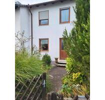 Reihenmittelhaus - 360.000,00 EUR Kaufpreis, ca.  93,00 m² in Abensberg (PLZ: 93326)