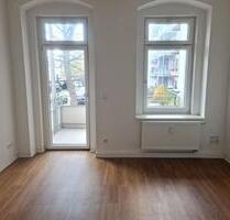 +++ Sehr schöne 3-Zimmer-Wohnung mit Balkon und Bad mit Wanne und Dusche +++ - Chemnitz