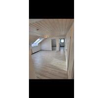 Wohnung zu vermieten - 1.100,00 EUR Kaltmiete, ca.  80,00 m² in Bad Friedrichshall (PLZ: 74177)