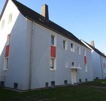 schöne 1 Zimmer Wohnung - 349,00 EUR Kaltmiete, ca.  39,71 m² in Dortmund (PLZ: 44379) Huckarde