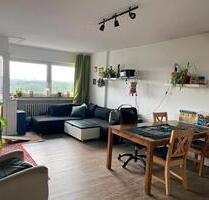 - Zwischenmiete (Jan.Dez.) in gemütlicher Wohnung in Köln -