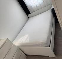 Untermieter Regensburg Westen - 800,00 EUR Kaltmiete, in Regensburg (PLZ: 93049) Das Dörnberg