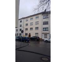 Renditeobjekt: Mehrfamilienhaus in Saarbrücken, 10 Wohnungen