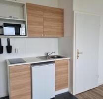 Klein, fein & gut versorgt-1-Zimmer-Wohnung mit Einbauküche in Mehrgenerationenhaus - Halle (Saale) Halle-Neustadt