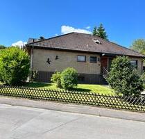 Einfamilienhaus 300m² mit großem Garten in Watzenborn-Steinberg - Pohlheim