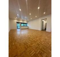 Helle 110qm 3-4 Zimmer Wohnung mit Wintergarten & Balkon - Hannover Döhren-Wülfel