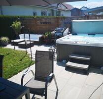 Möbelierte Doppelhaushälfte in perfekter Lage - Trossingen