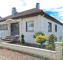 Bungalow Haus zur Vermietung - 1.500,00 EUR Kaltmiete, ca.  145,00 m² in Duingen (PLZ: 31089)