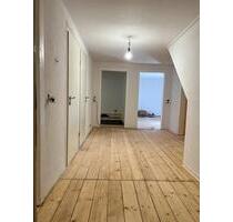 Frisch sanierte 4 Zimmer Wohnung Zentrale Lage Dillenburg