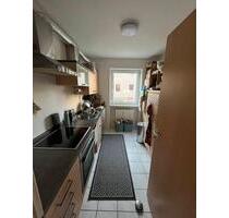 ruhige 2.5 Zimmer Wohnung, WG möglich! nähe Sparkassen Arena - Kumhausen