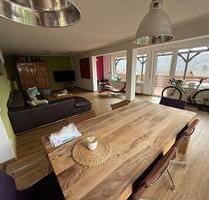Wohnung mit Balkon und Gartenmitbenutzung - Bodenwerder