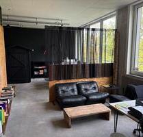 Freie Plätze in netter Bürogemeinschaft im Hamburger Westen