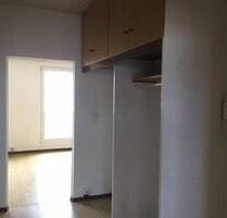 Für Hobbyhandwerker - 286,00 EUR Kaltmiete, ca.  56,96 m² in Halle (Saale) (PLZ: 06132) Silberhöhe