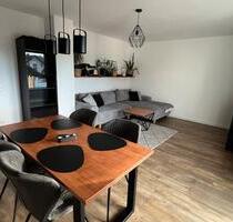 Schöne und gepflegte 2-Zimmer-Wohnung mit Balkon in 68219 MA - Mannheim Rheinau