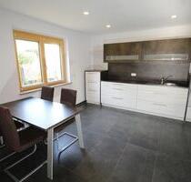 2-Zi.-Mietwohnung EG ca. 82m² Wfl. mit EBK in Buchberg ab 1. Sept - Sengenthal