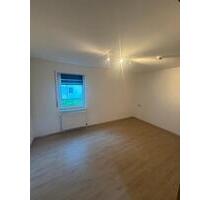 2-Zimmer Wohnung mit EBK und Terasse - Schramberg