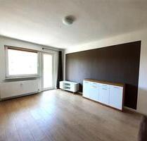 Gepflegte helle 3-Raum-Wohnung mit Balkon und EBK in Grammetal