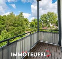ERSTBEZUG nach Renovierung: Wohnung mit Balkon, Innenhof-Stellplatz und guter Lage jetzt mieten - Chemnitz Bernsdorf