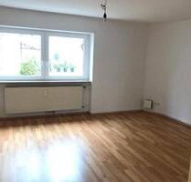 Schöne, renovierte 2 Zimmerwohnung zu vermieten - Hirschberg an der Bergstraße