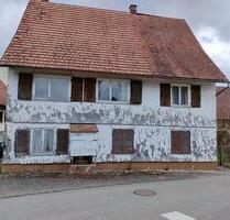 Haus mit Potezial - Renovierungsbedürftig - Vöhringen