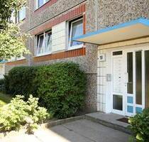 ... in der 1. Etage und in Wohngebietsrandlage ... - Neubrandenburg Datzeberg