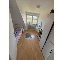 WG - Zimmer - 426,00 EUR Kaltmiete, ca.  15,00 m² in Münster (PLZ: 48163) Münster-West
