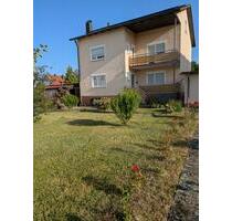 Helle 5,5-Zimmer-Wohnung,160 m², Garten, Doppel-Garage in B´feld - Burglengenfeld