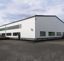 Halle zu vermieten - 3.400,00 EUR Kaltmiete, ca.  900,00 m² in Bruchsal (PLZ: 76646)