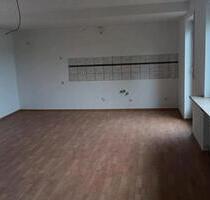 Geräumige 2-Zimmer-Wohnung in Buchenstraße, Elztal-Dallau
