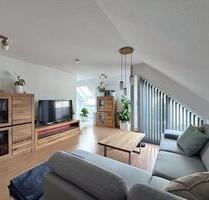 Helle 2-Zimmer DG-Wohnung mit Küche, TG-Stellplatz in Rauenberg - Mühlhausen